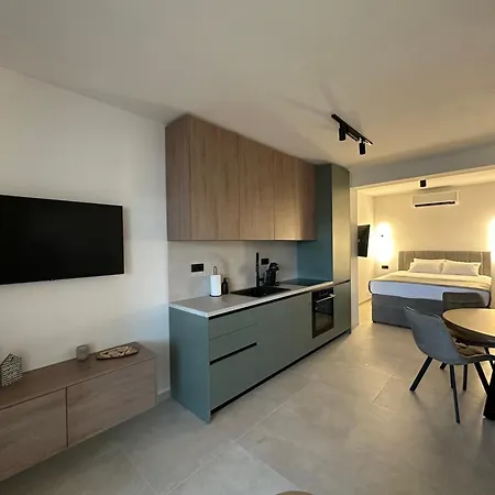 Toma Apartment *