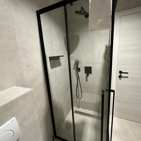 Toma Apartment *